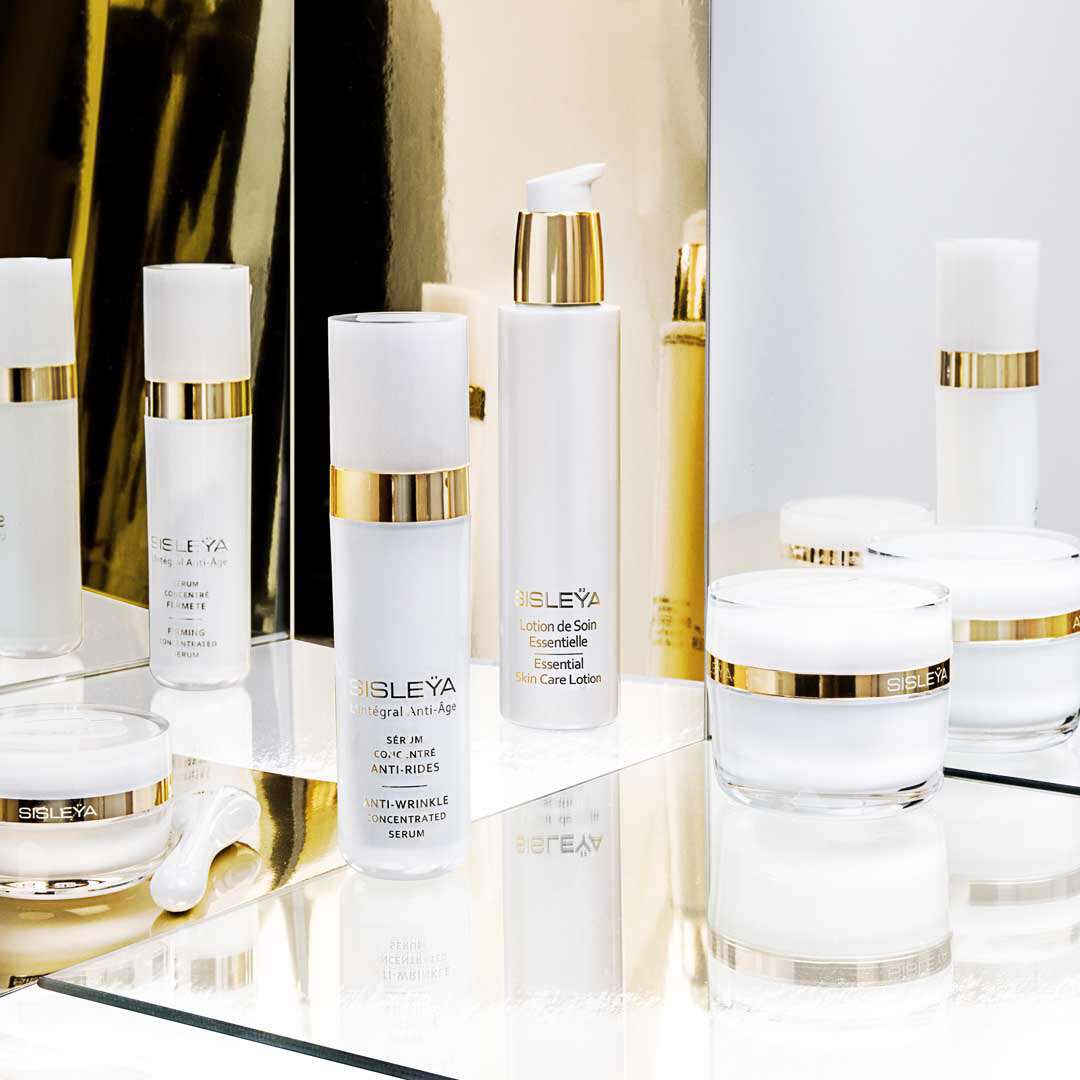 Sisley Sisleÿa Essential Skin Care Lotion 150 ml Fredrik & Louisa