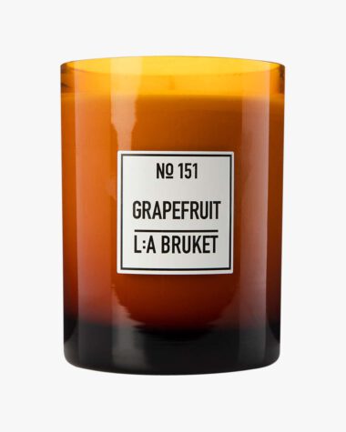 Produktbilde for 151 Scented Candle Grapefruit 260g hos Fredrik & Louisa