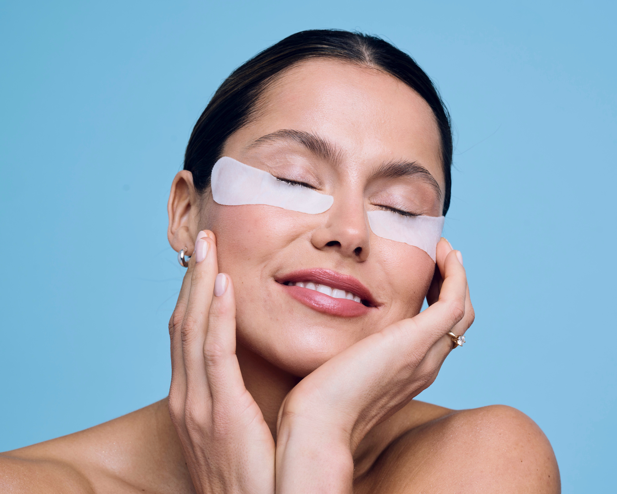 Fordeler med ansiktsmasker for huden