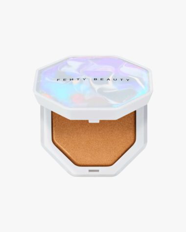 Produktbilde for Demi'Glow Light-Diffusing Highlighter 3,5 g - Trophies In Truffle hos Fredrik & Louisa