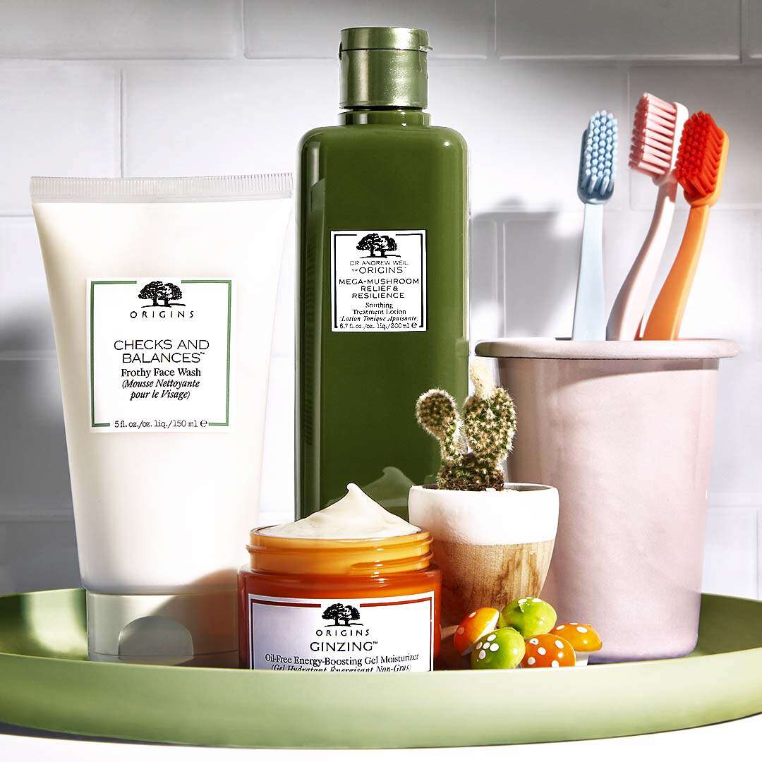 Checks And Balances™ Frothy Face Wash 150 ml
