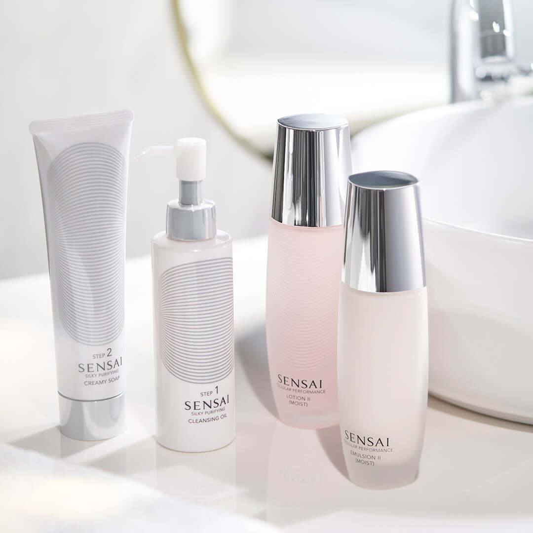 Sensai Silky Purifying Creamy Soap 125 ml - Fredrik & Louisa