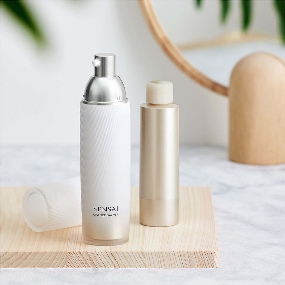 Sensai Essence Day Veil 40 ml - Fredrik & Louisa