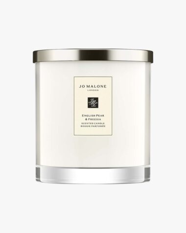 Produktbilde for English Pear & Freesia Scented Candle - 2100 G hos Fredrik & Louisa