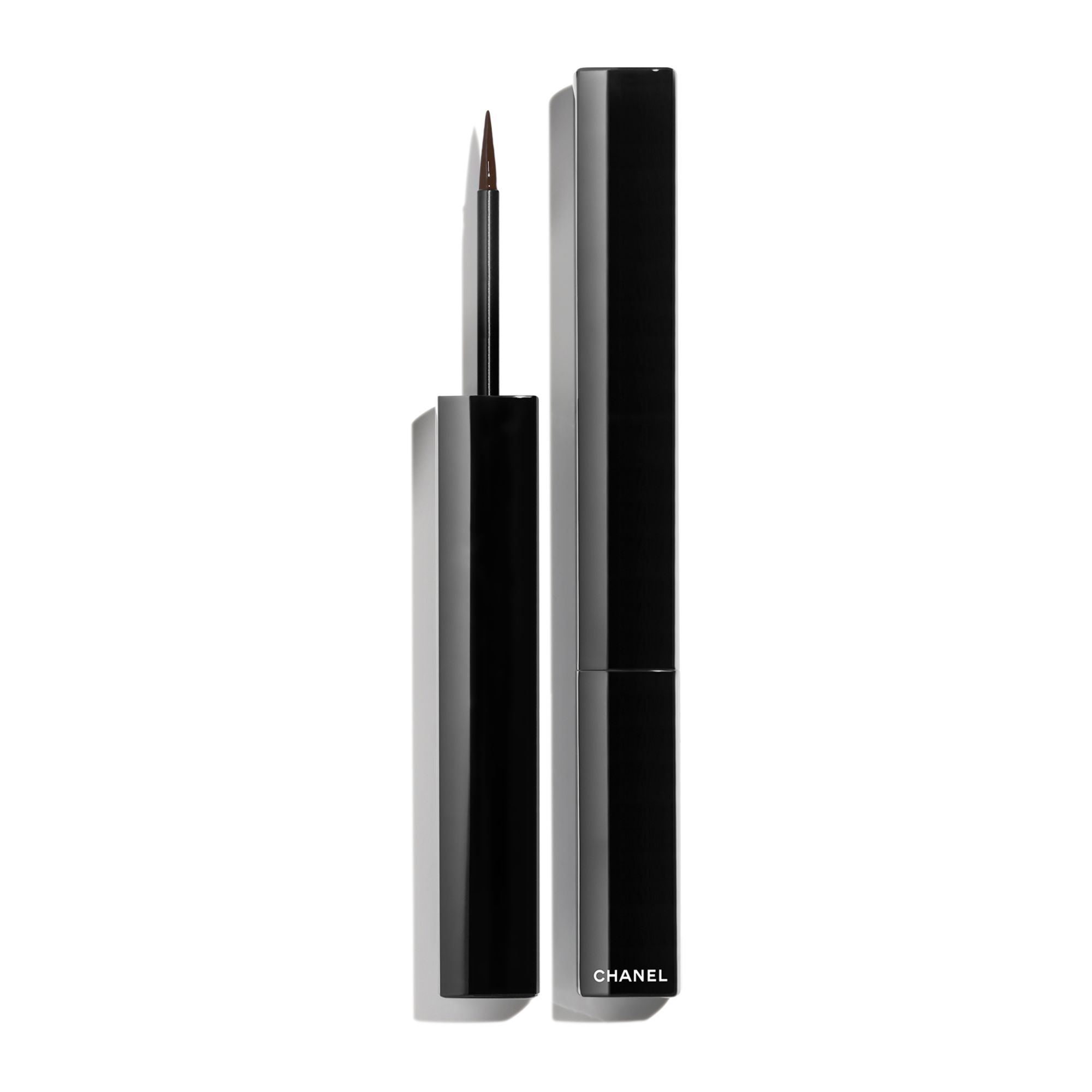 LE LINER DE CHANEL (Farge: 514 - ULTRA BRUN)