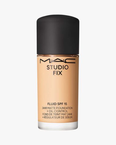Produktbilde for Studio Fix Fluid SPF 15 24HR Matte Foundation + Oil Control Mini 15 ml - NC15 hos Fredrik & Louisa