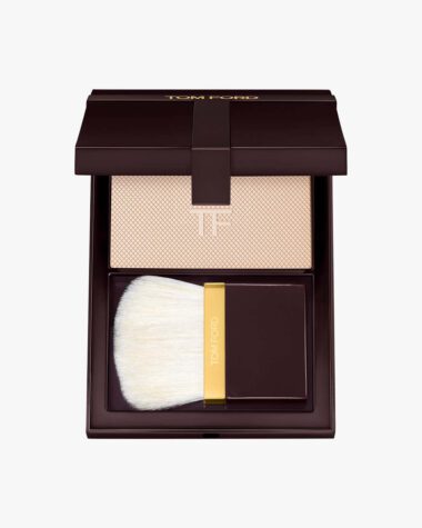 Produktbilde for Architecture Soft Matte Blurring Powder 9 g - 01 Alabaster Nude hos Fredrik & Louisa